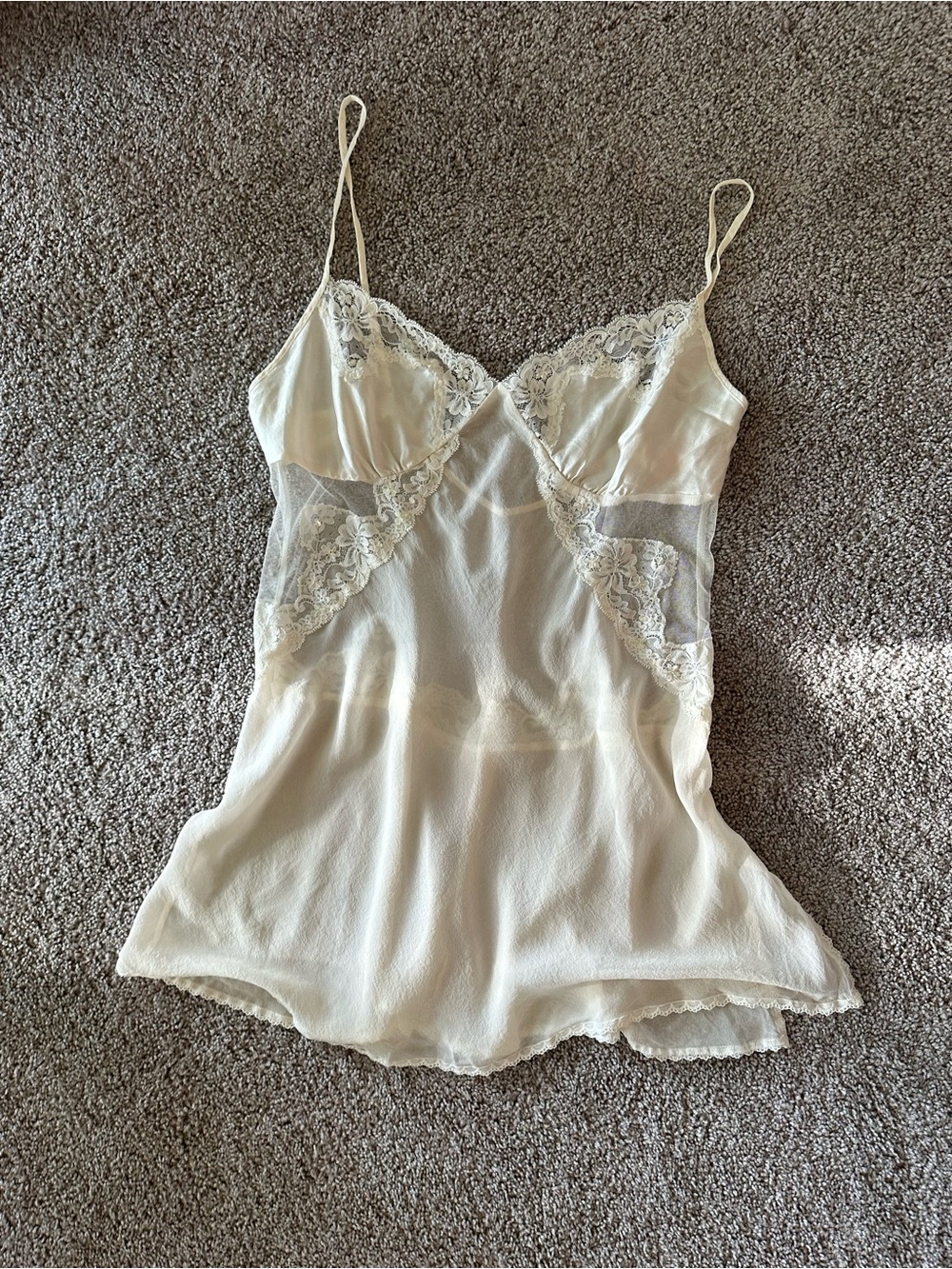 VTG Y2K 100% Silk Victoria’s Secret Sheer Lace Camisole Lingerie Top Coquette